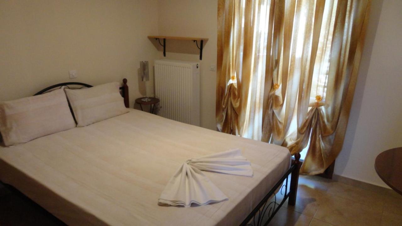 Επινειο/Epinio Apartment นิกิติ ภายนอก รูปภาพ
