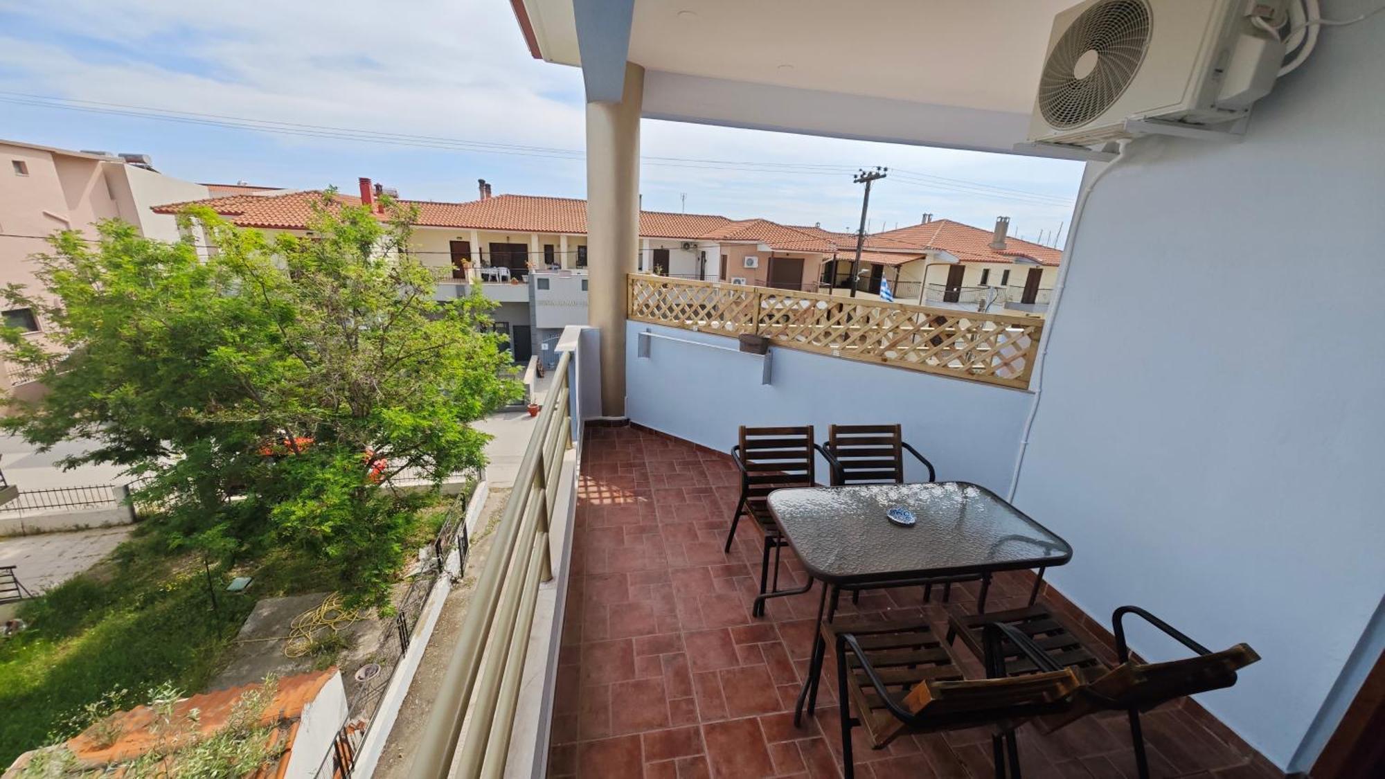 Επινειο/Epinio Apartment นิกิติ ภายนอก รูปภาพ